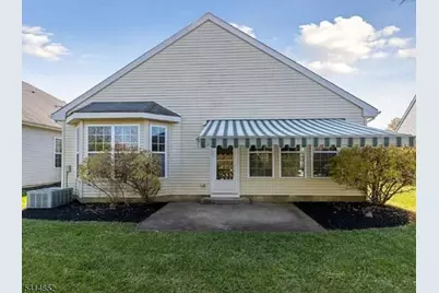 28 Prusakowski Blvd, Sayreville Boro, NJ 08859 - Photo 12