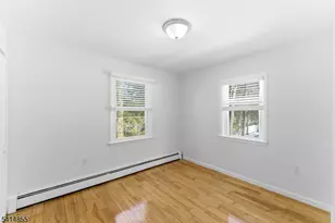 549 Ewing Ave, Franklin Lakes, NJ 07417 - Photo 2