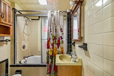 85 Kearney St, Paterson, NJ 07522 - Photo 14