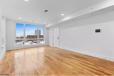 37 S 7th St #2, Newark, NJ 07107 - Photo 12