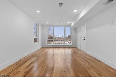 37 S 7th St #2, Newark, NJ 07107 - Photo 10