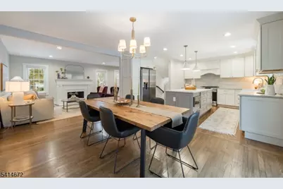 18 Kensington Ter, Maplewood, NJ 07040 - Photo 2