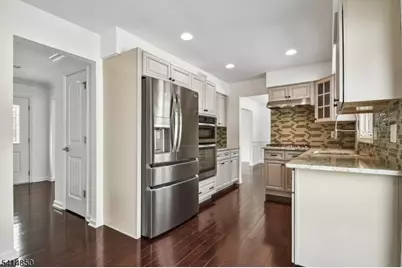 63 Mountain Ave, Mendham, NJ 07945 - Photo 8