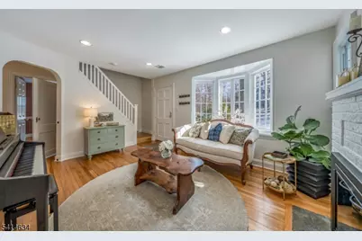 3 Long Hill Ln, Chatham Township, NJ 07928 - Photo 2