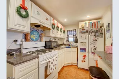 614 12 4th Ave, Elizabeth, NJ 07202 - Photo 16