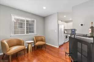 40 Primrose Ln, Long Hill Township, NJ 07933 - Photo 8