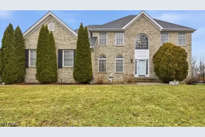 415 Maxwell Dr, Greenwich Township, NJ 08886 - Photo 1