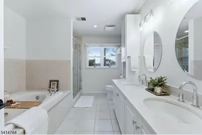 637 Inwood Ln, South Orange, NJ 07079 - Photo 40