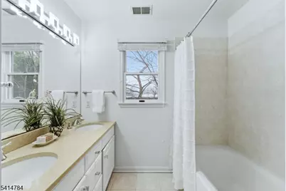 637 Inwood Ln, South Orange, NJ 07079 - Photo 30