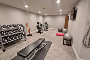 4 Coopers Hawk Ct, Washington Township, NJ 07882 - Photo 6