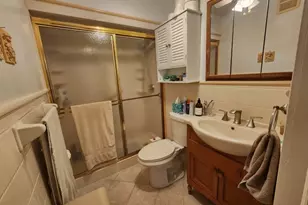 5 Bellevue Ave, Bloomfield, NJ 07003 - Photo 14