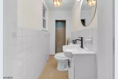 44 Stuyvesant Ave, Newark, NJ 07106 - Photo 18