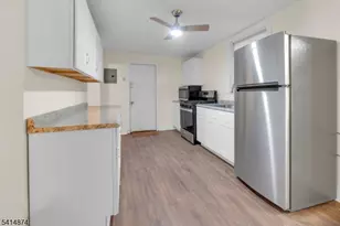 44 Stuyvesant Ave., Newark, NJ 07106 - Photo 12