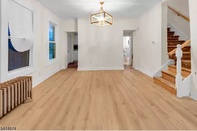 44 Stuyvesant Ave, Newark, NJ 07106 - Photo 16