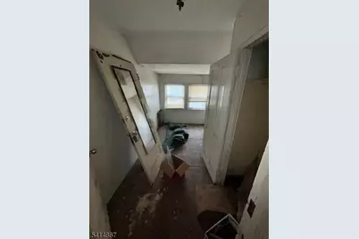 101 N 22nd St, East Orange, NJ 07017 - Photo 10