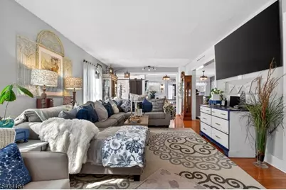 151 Beechwood Ave, Middlesex, NJ 08846 - Photo 8