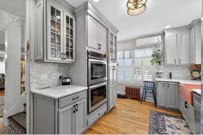 151 Beechwood Ave, Middlesex, NJ 08846 - Photo 4