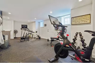 69 Elm St, Summit, NJ 07901 - Photo 34