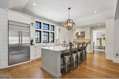 69 Elm St, Summit, NJ 07901 - Photo 10