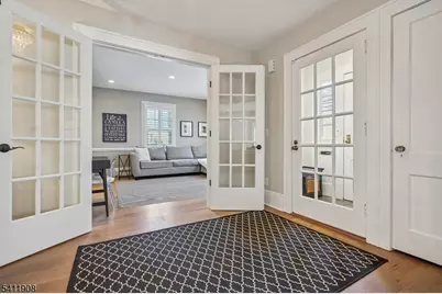 69 Elm St, Summit, NJ 07901 - Photo 4