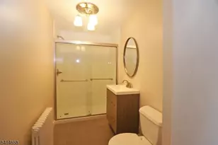 17 N Franklin St, Lambertville, NJ 08530 - Photo 14