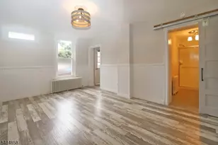 17 N Franklin St, Lambertville, NJ 08530 - Photo 4