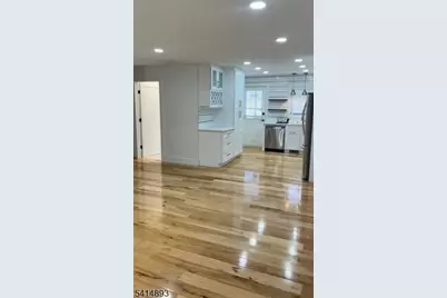 17 Zabriskie St, Hackensack, NJ 07601 - Photo 8