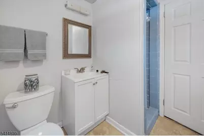 6 Wyndwood Rd, Morris Plains, NJ 07950 - Photo 28