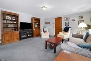 6 Wyndwood Rd, Morris Plains, NJ 07950 - Photo 24