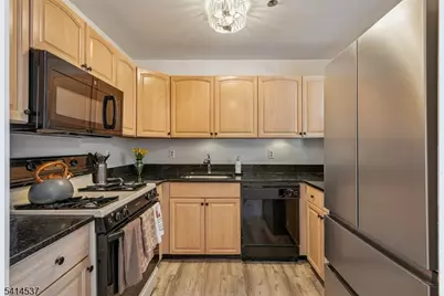 45 Park Edge #45, Berkeley Heights Township, NJ 07922 - Photo 6