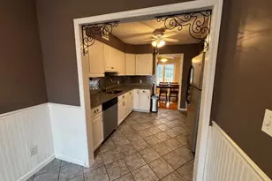 4 Peach Ct, Raritan Township, NJ 08822 - Photo 6