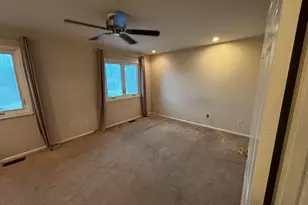 4 Peach Ct, Raritan Township, NJ 08822 - Photo 22