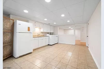 229 Hockenbury Rd, Hillsborough Township, NJ 08844 - Photo 22