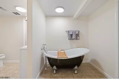 229 Hockenbury Rd, Hillsborough Township, NJ 08844 - Photo 26