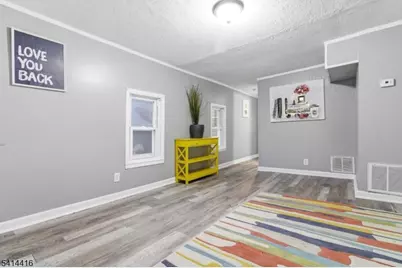 1922 Barnett St, Rahway, NJ 07065 - Photo 4