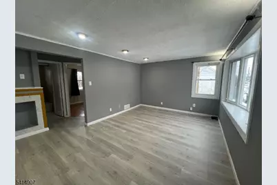 469 Brookside Dr, Roselle, NJ 07203 - Photo 4