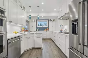 84 Cedar St, Millburn Twp., NJ 07041 - Photo 12