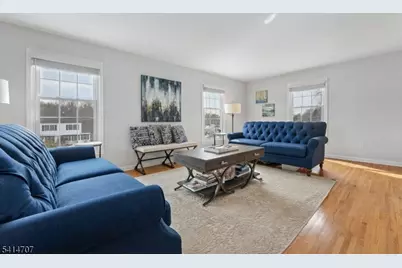 580 Heritage Rd, Long Hill Township, NJ 07946 - Photo 4