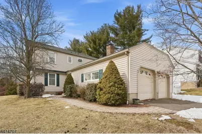 580 Heritage Rd, Long Hill Township, NJ 07946 - Photo 2