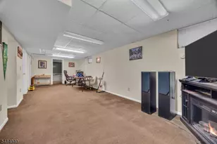 5 Walnut Grove Rd, Hillsborough Township, NJ 08844 - Photo 38