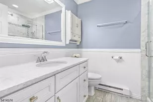 26 Winding Way, Holland Township, NJ 08848 - Photo 10