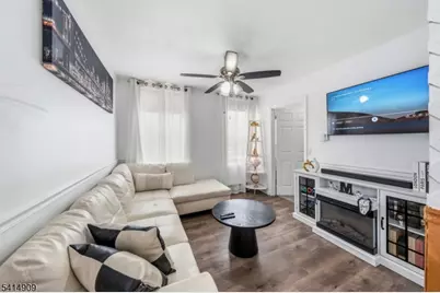 28 Butler St, Clifton, NJ 07011 - Photo 14