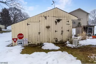 203 Powderhorn Dr, Lopatcong Township, NJ 08865 - Photo 44