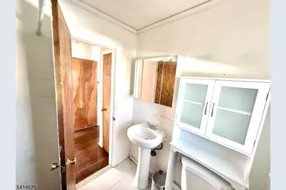 1029 Harrison Ave, Roselle, NJ 07203 - Photo 8