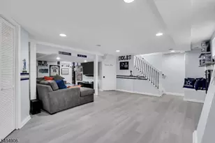 917 Fernwood Ave, Plainfield, NJ 07062 - Photo 32