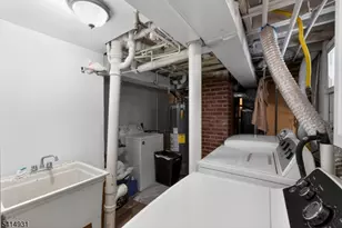 186 Fabyan Pl, Newark, NJ 07112 - Photo 22