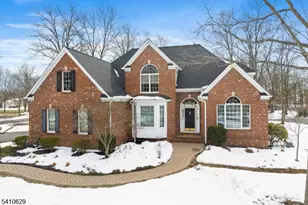 85 Catskill Ct, Montgomery Township, NJ 08502 - Photo 2