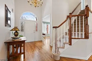 85 Catskill Ct, Montgomery Township, NJ 08502 - Photo 4