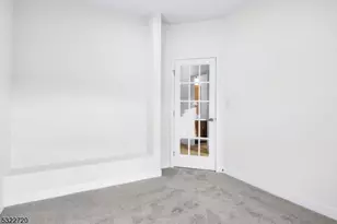 3 Peckwell St, Mount Olive, NJ 07828 - Photo 24