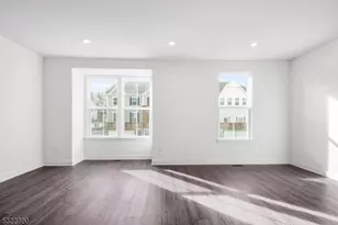 3 Peckwell St, Mount Olive, NJ 07828 - Photo 14